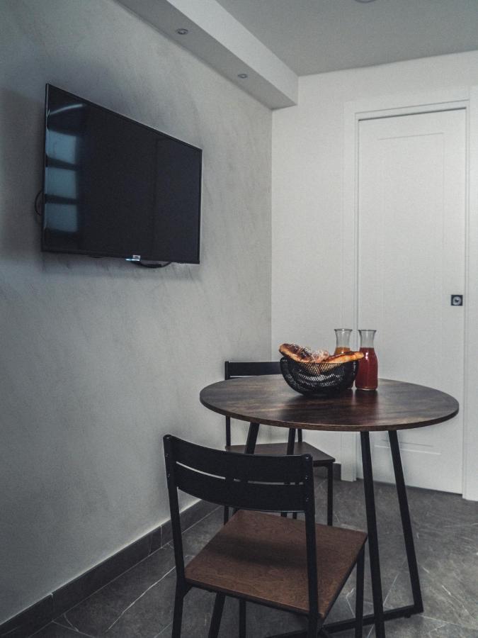 Apartament Casina Al Duomo Neapol Zewnętrze zdjęcie