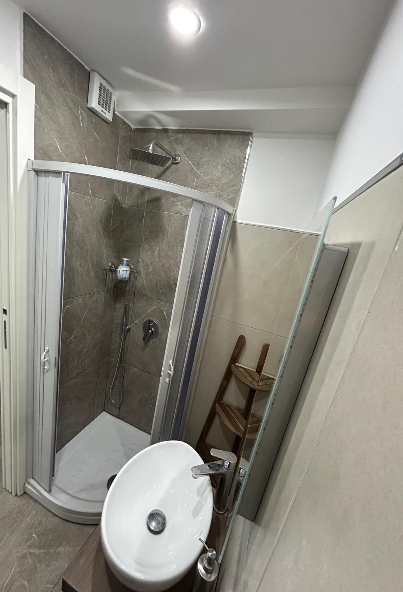 Apartament Casina Al Duomo Neapol Zewnętrze zdjęcie